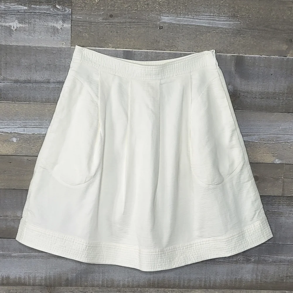 DIANE von FURSTENBERG Textured Off-White Knee Length A-Line Mini Skirt